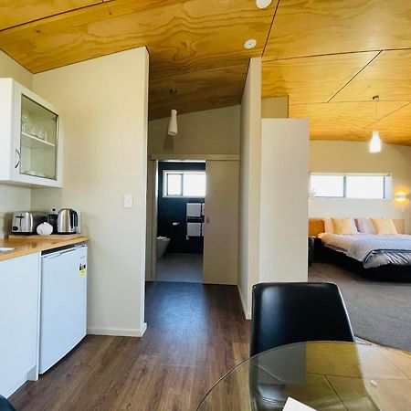 Chalets At Okurukuru New Plymouth Exterior photo
