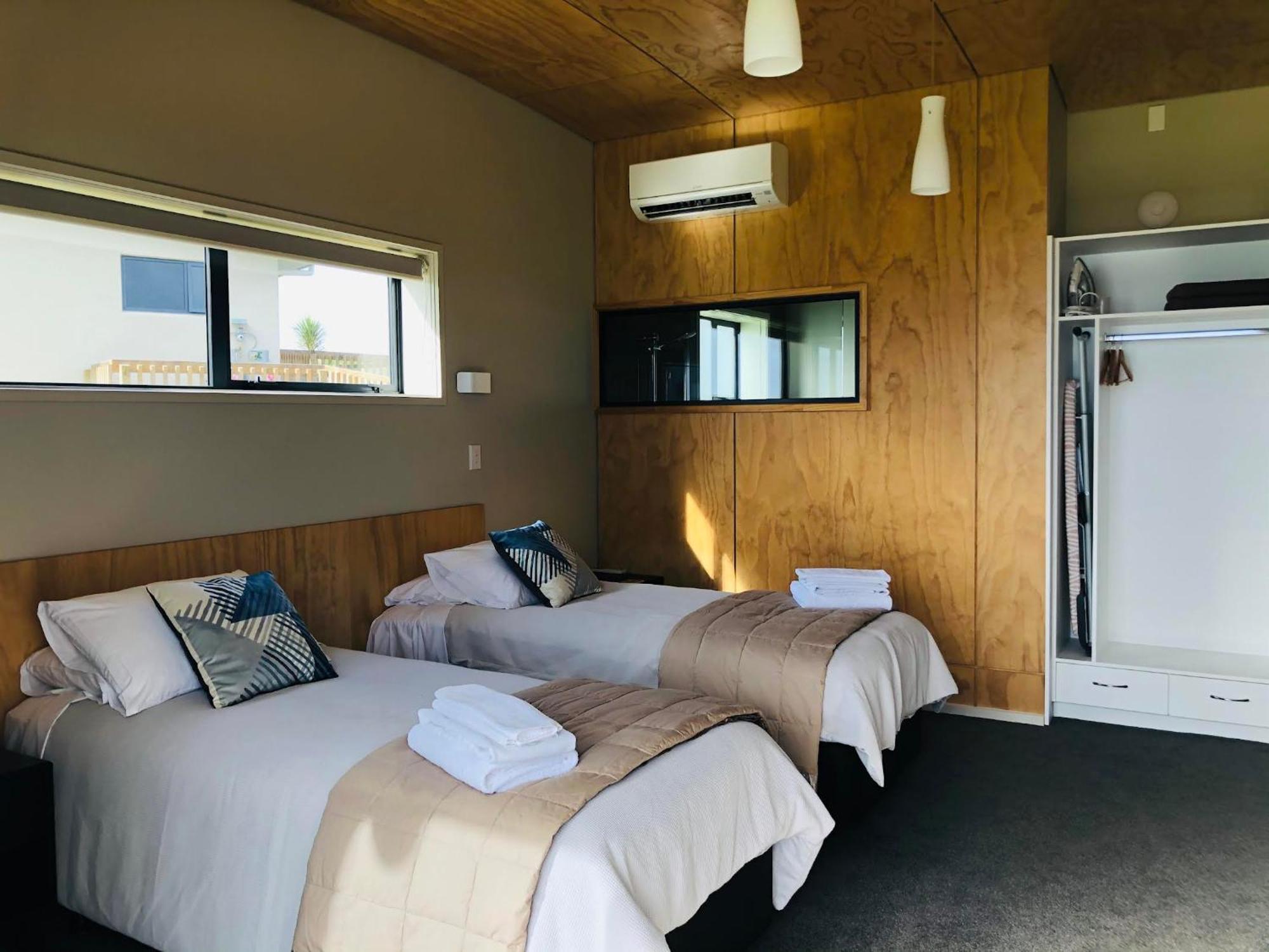 Chalets At Okurukuru New Plymouth Exterior photo