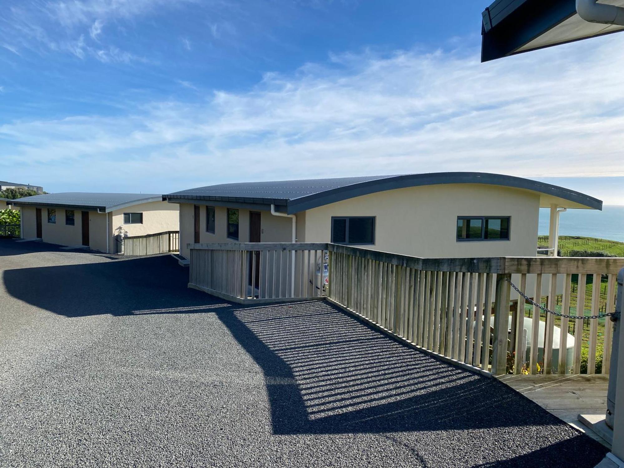 Chalets At Okurukuru New Plymouth Exterior photo