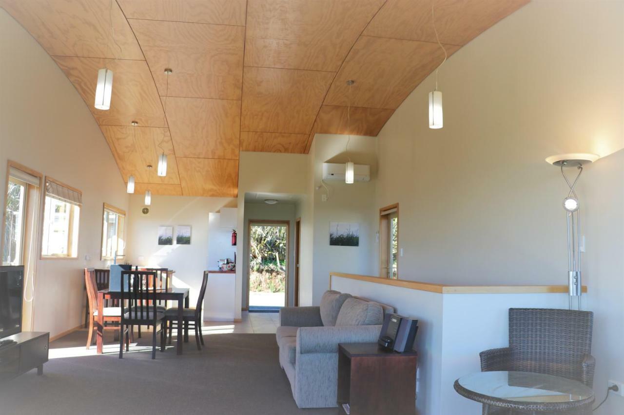Chalets At Okurukuru New Plymouth Exterior photo