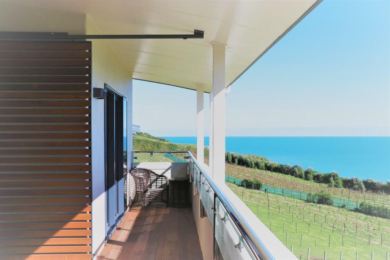 Chalets At Okurukuru New Plymouth Exterior photo